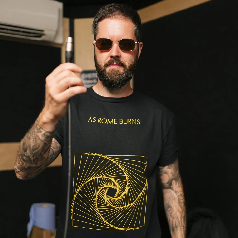 Pete wearing the Spiral Tee